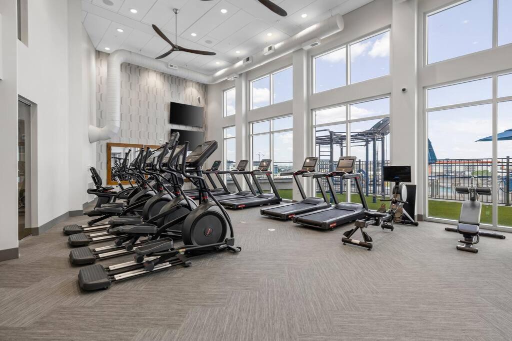 Beverly Hills Suite Penthouse The Gulch Nashville Eksteriør billede