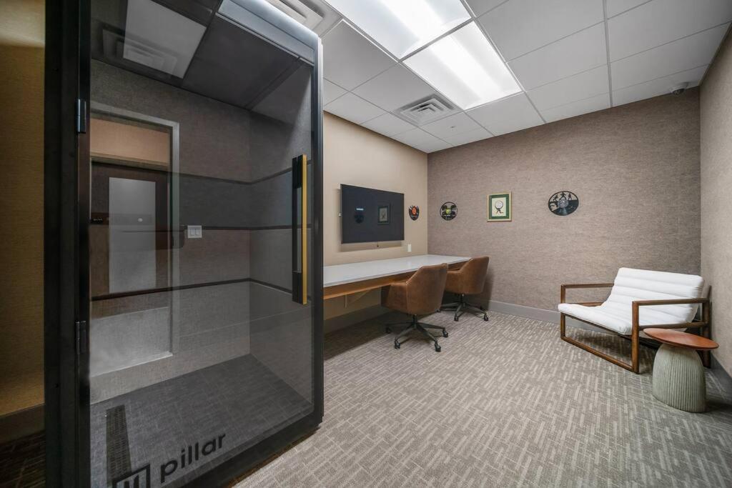 Beverly Hills Suite Penthouse The Gulch Nashville Eksteriør billede